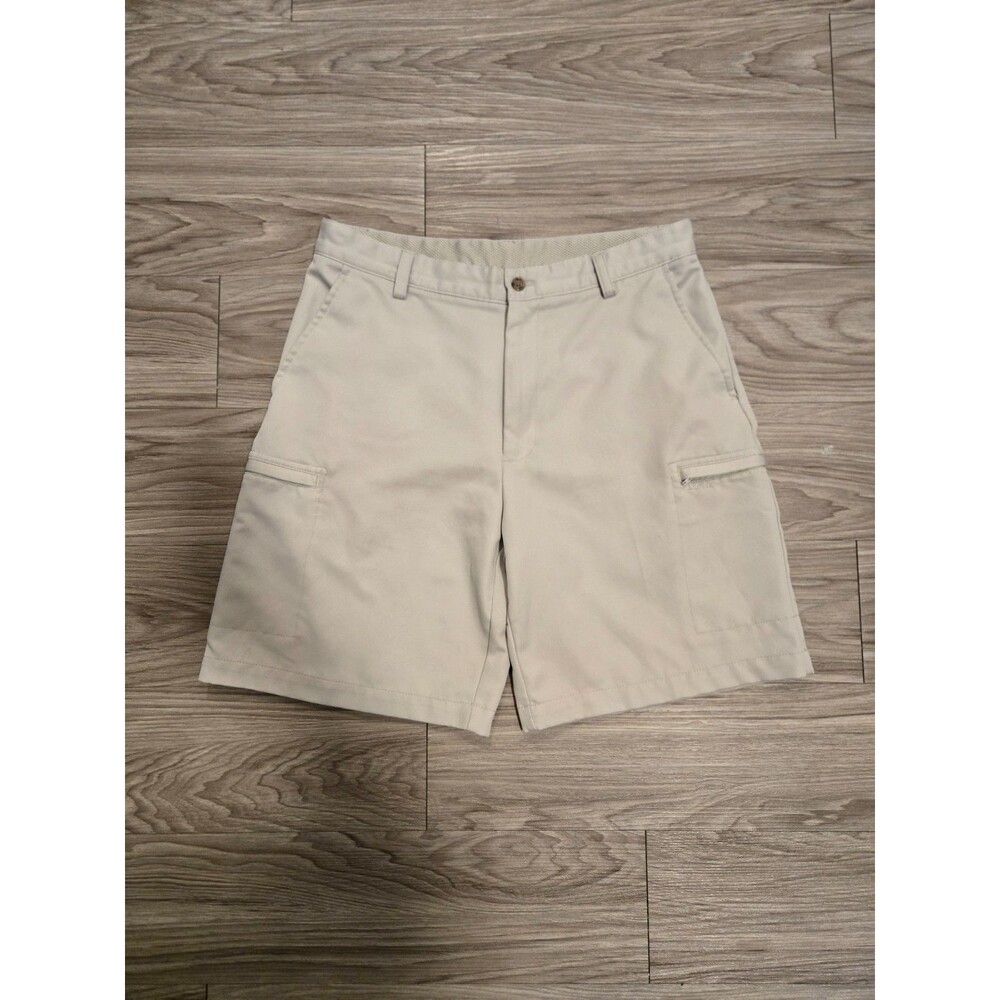 IZOD Golf Performance Khaki Cargo Shorts Men's Size 33 Beige Lightweight